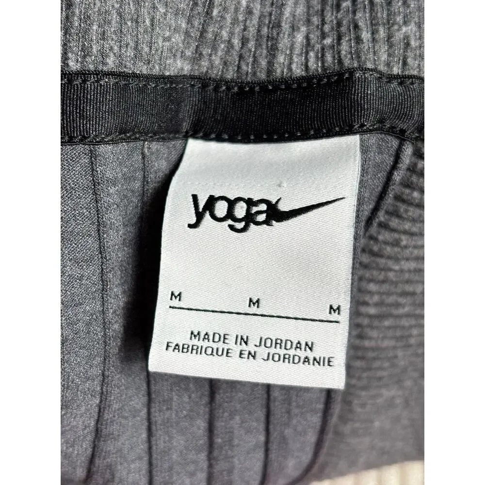 Nike Yoga Sweater Womens Medium Gray Cowl Neck Ribbed Long Sleeve DD5828-010